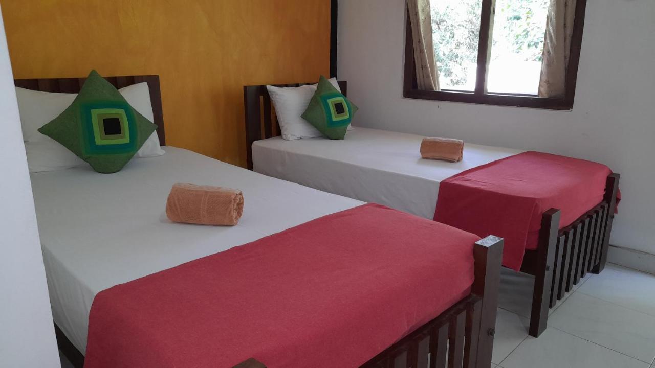 Wild View Stay Habarana Exterior foto